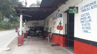 Photos of Llantera Jhony