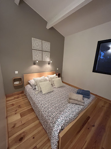 Photo de Gîte La Cigale Rouge à Mornas (84550)