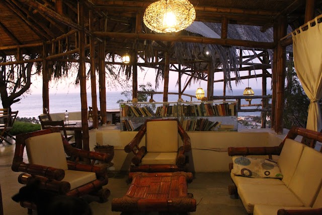 Kon Tiki Bungalows