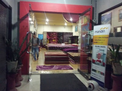 Photos of Salma Shofa