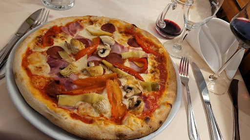 Nicos Restaurant - Thumbnail