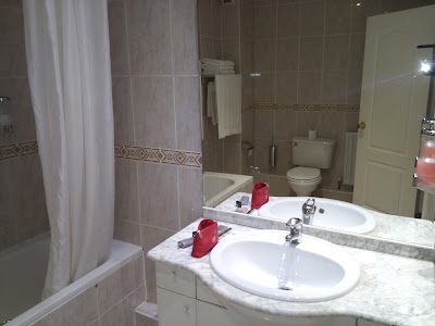 Photos of Ashbourne Court Hotel