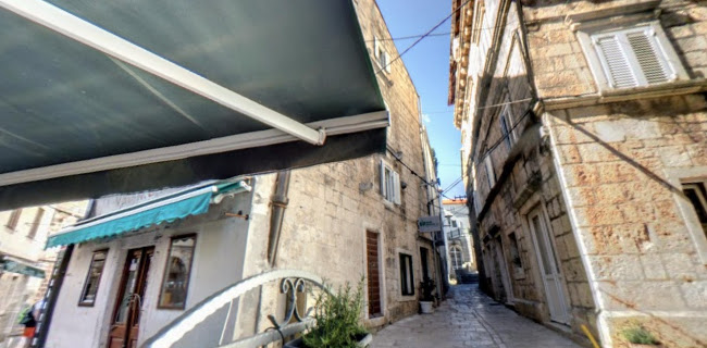 Pizzeria LEUT Korčula - Restoran