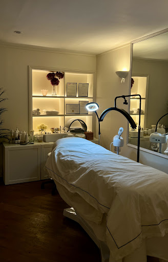 5 Cavendish - Skin Studio