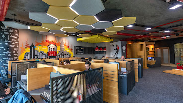 TEKCE Real Estate | Cevizlibağ Office by null