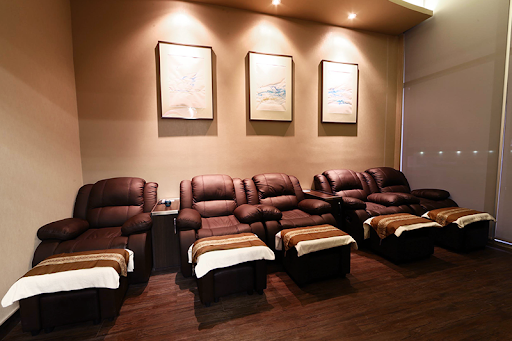 Water Q Spa & Sauna - Thumbnail