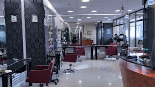 Photo n°1 de BACKSTAGE Coiffure&Conseil à Valdoie (Salon de coiffure)