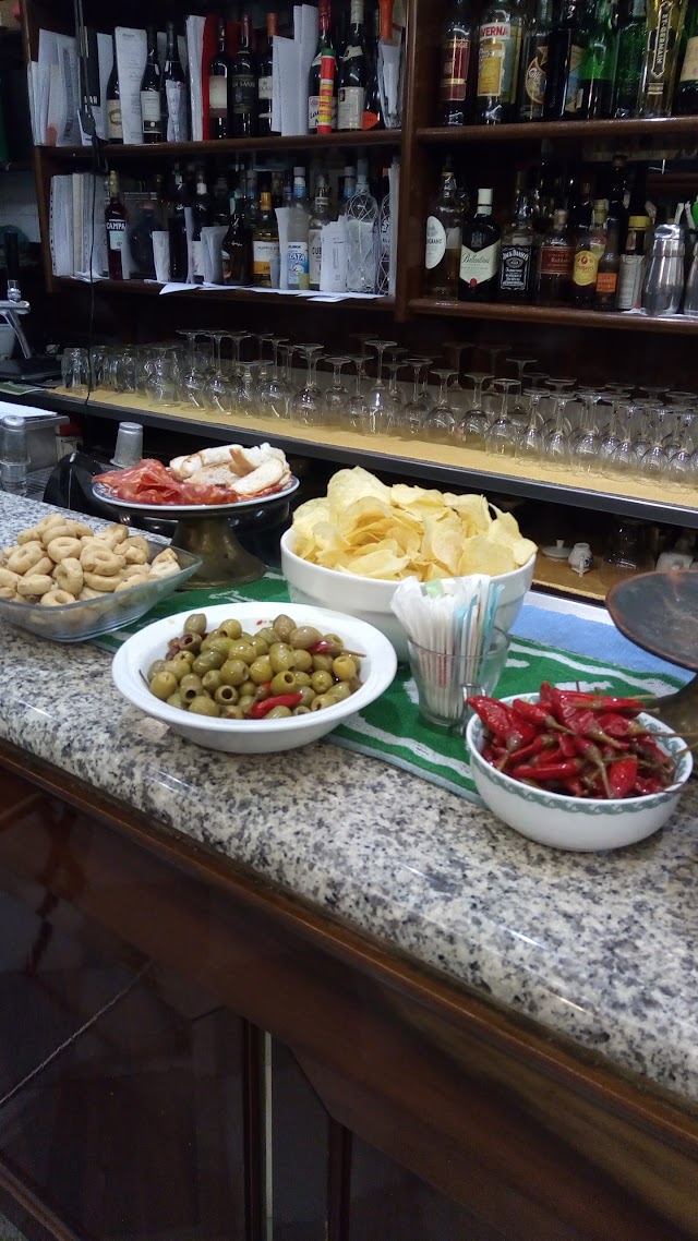 Bar Devoti - Trattoria Vineria a Milano