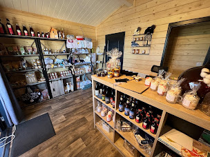 Photo n°11 de Au Bois Quartois à La Quarte (Agence de location de chalets)