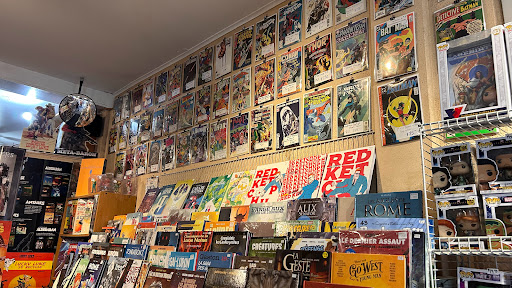 Millenium Comics - Visual