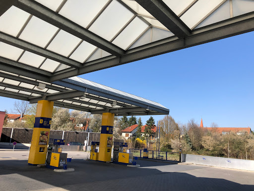 JET Service Station - Thumbnail
