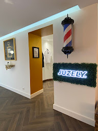 Photo n°2 de Coiffeur chez Max GOLD ROUEN à Rouen (Barbier)