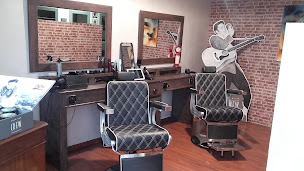 Photo n°22 de La maison des coiffeurs by Eric Stipa Franchisé indépendant à Rochefort (Coach de vie)