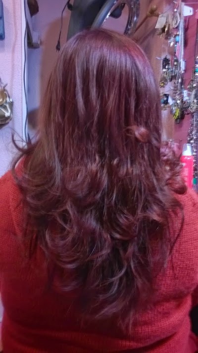 Photos of LYNDA'S SALON DE BELLEZA Y COLORIMETRIA