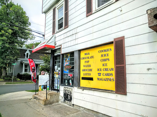 Fenwick Convenience Gallery - Canada