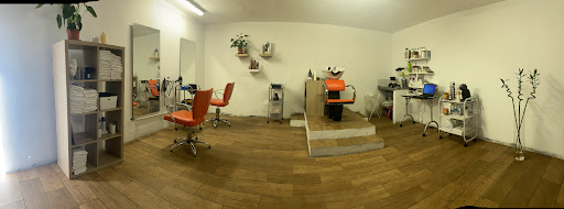 MH By Merche Hernández