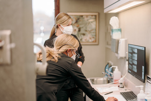 Moore Dentistry Vantage Place - Thumbnail