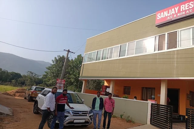 OYO Sanjay Residency