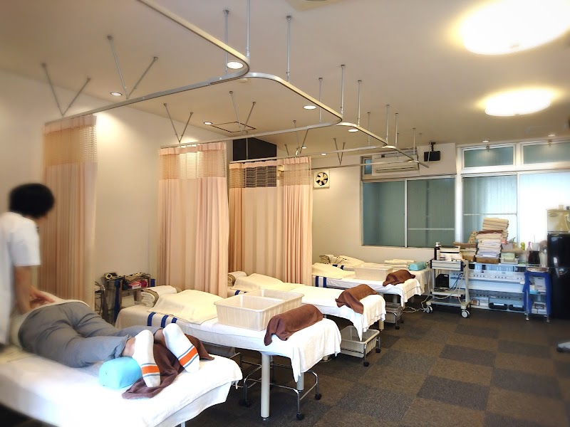 とうじょう鍼灸整骨院