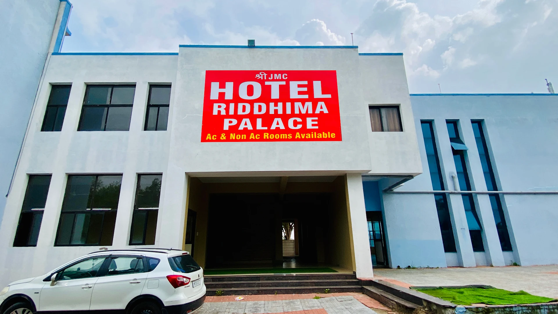 Shree JMC Hotel Riddhima Palace