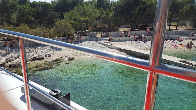 Laganini beach club