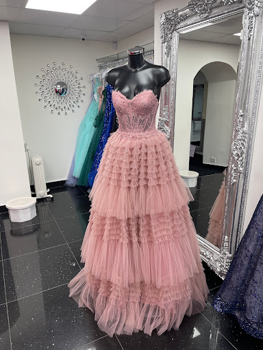 Elizabeth Marie Prom - Thumbnail