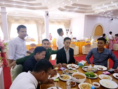 Photos of Wun Zin Bar & Reataurant