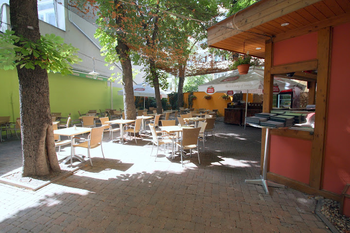 Grosseto Vinohrady by null