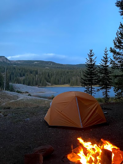 Lake Irwin Campground