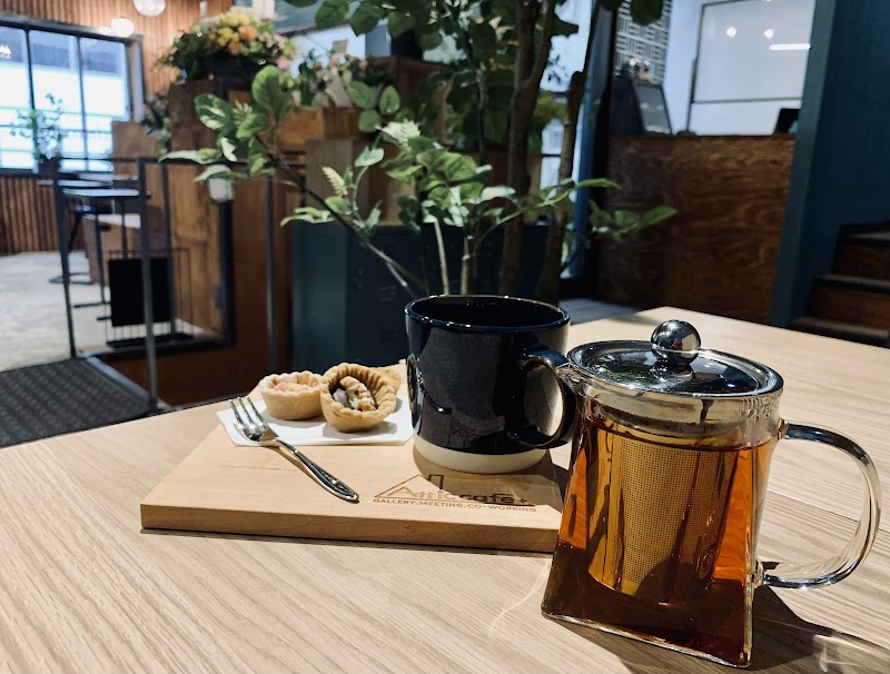 Attic cafe(アティックカフェ)