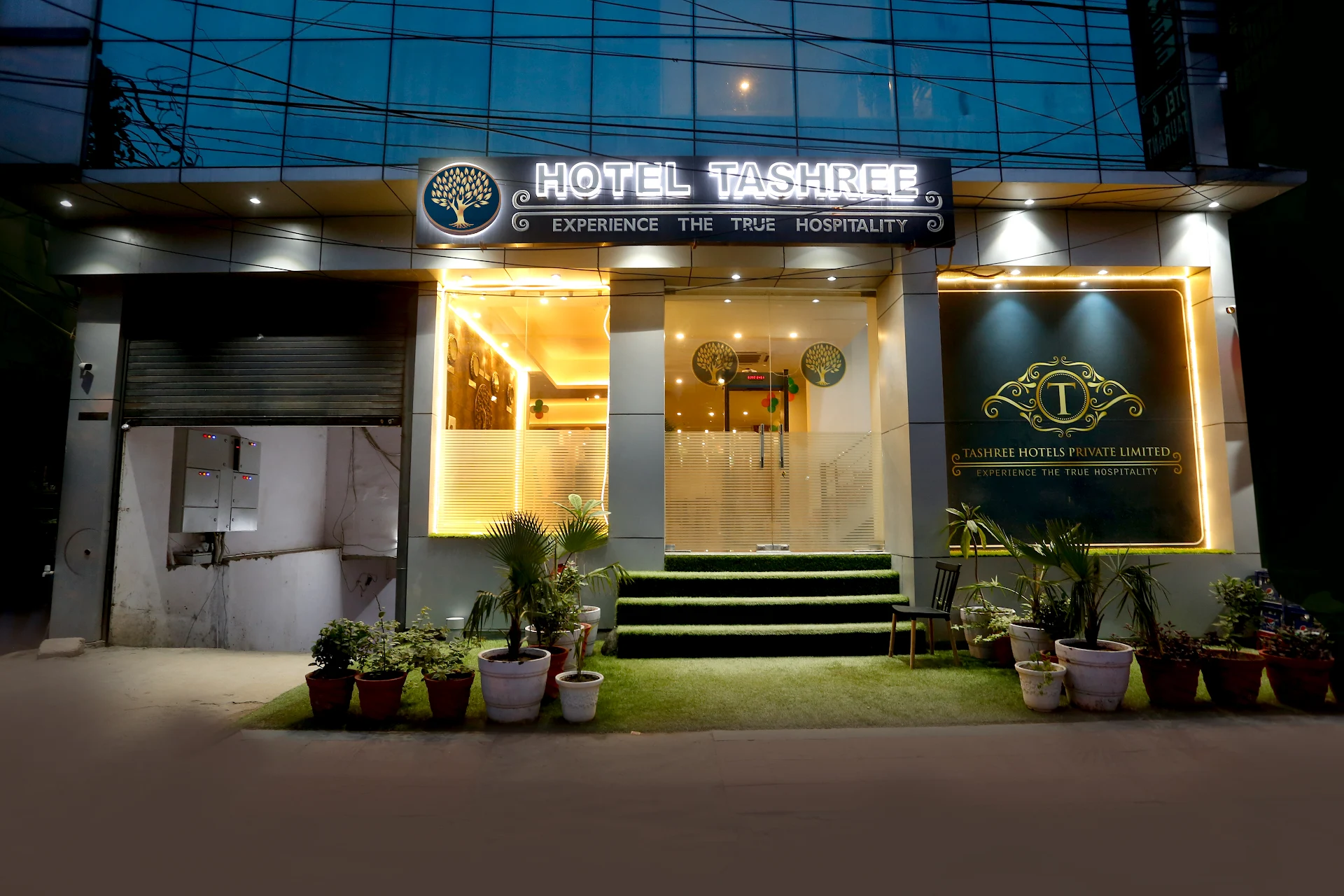 Hotel Tashree