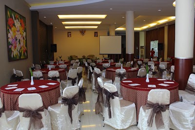 Photos of grand mansion blitar