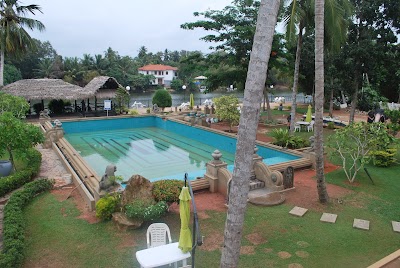 Photos of Ranowell Hotel