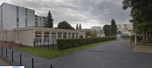 School Primary And Nursery 1 Georges Pompidou Groupe A - Thumbnail