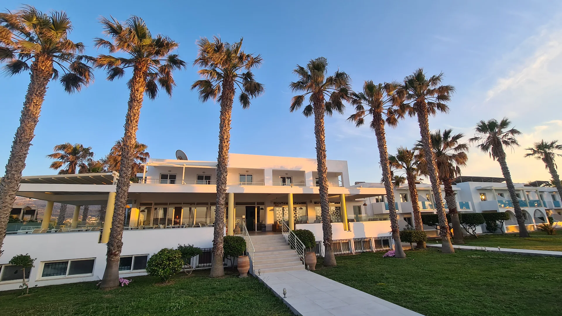 Irina Beach Hotel