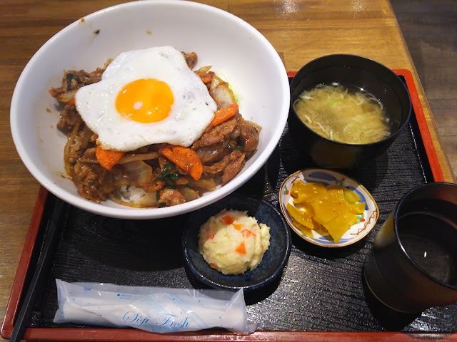 定食屋 おじいちゃんの台所