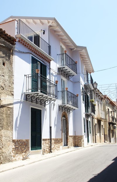 Photos of La Via del Carretto - B & B
