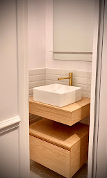 Photo n°8 de Centre d'hystéroscopie e colposcopie de la clinique des femmes du Dr. Ferretti à Paris (Centre de diagnostic)