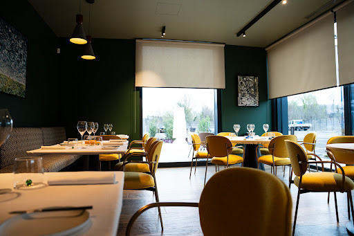 Kùm Restaurant