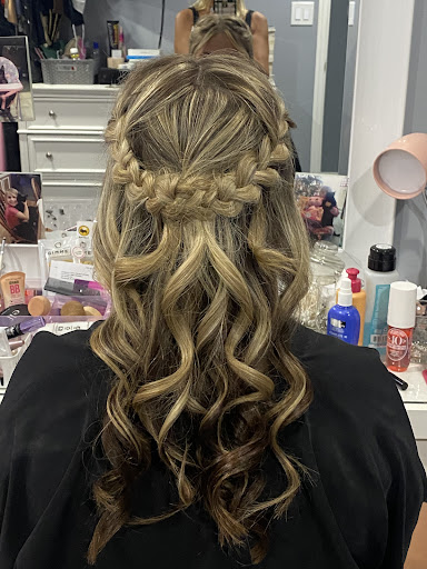 The John Vella Salon - Thumbnail