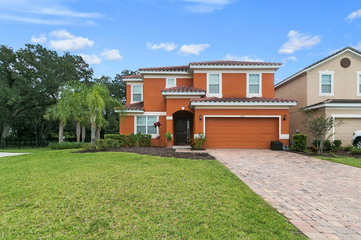 Lizzy Realtor - Thumbnail