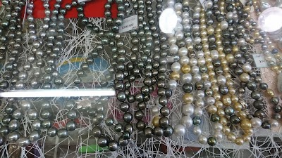 坪根時計眼鏡店