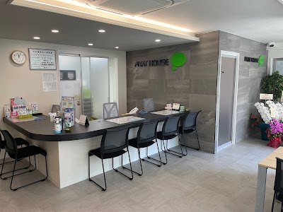 ピタットハウス 井土ヶ谷店