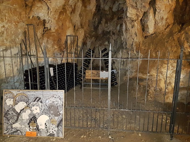 La Grotta dei Dossi