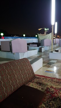 Alriyadh's Shisha Cafe Yard, Author: مﻻذ الطيور