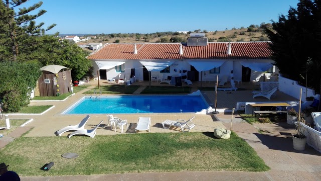 Algarve Watersport Kite- Surf- Windsurf School and Camp