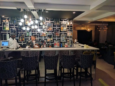 bar