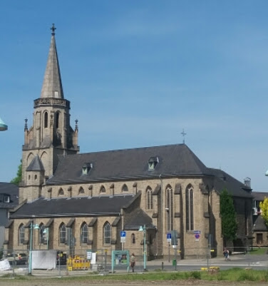 Kath. Kirchengemeinde St. Michael und Paulus - Pfarrkirche St. Marien - Thumbnail