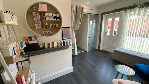 DermalEssence Aesthetics Body Contouring Clinic & Advanced Skincare