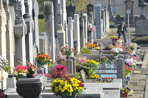 Cimetière communal de Bron